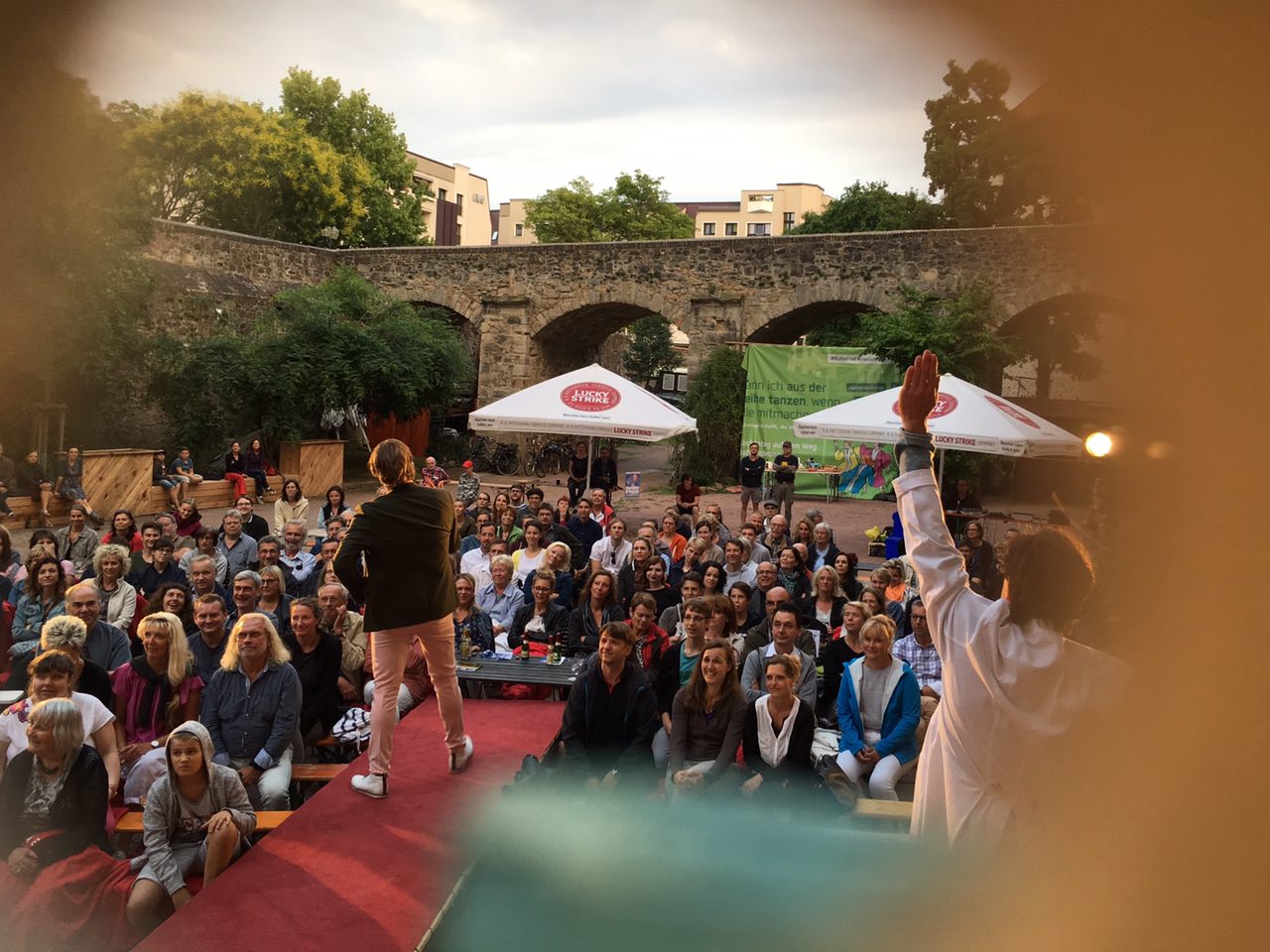 Startseite / Theater Apron