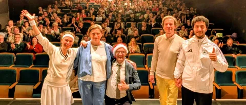 Extrawurst am 27.12.2025 in der Freien Spielstätte in Halle | Bild: Theater Apron